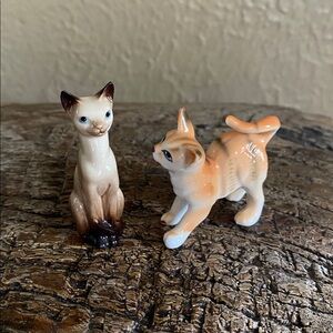 🐈Vintage🐈Cat Figurines Set